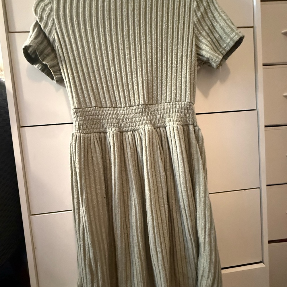Women’s dress